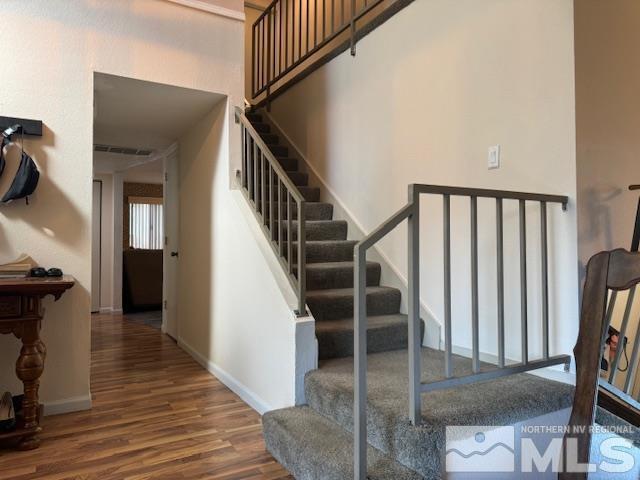 Building Photo - 1618 Shady Oak Dr