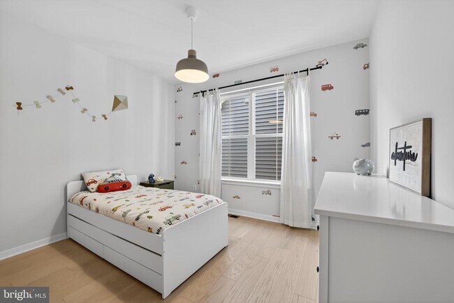 Building Photo - 22129 Clarksburg Rd