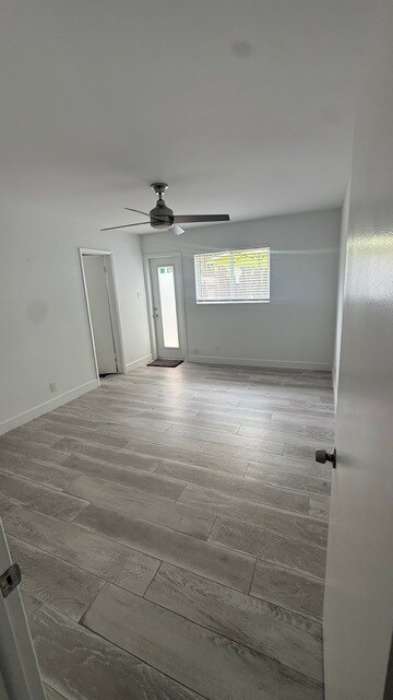 Building Photo - 1730 NE 56th Ct