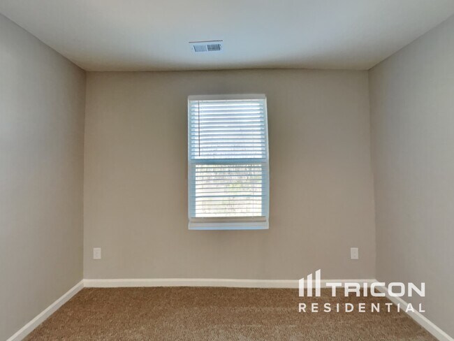 Building Photo - 44 Ashley Oaks Court