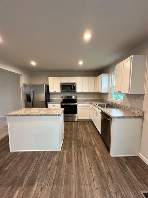 Building Photo - 424 Sitka Spruce Ln