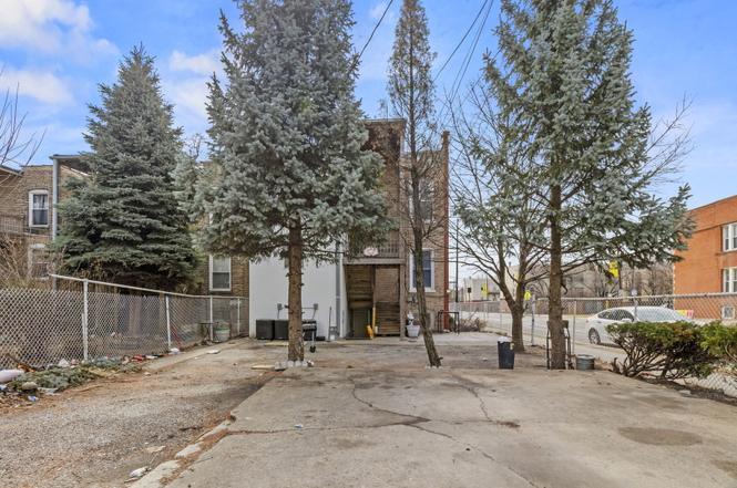 Building Photo - 3358 W Lexington St