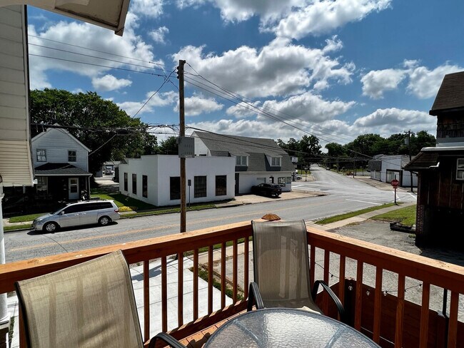 Building Photo - 1509 Clark St