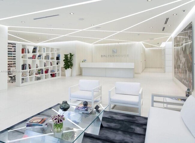 Building Photo - 4250 Biscayne Blvd