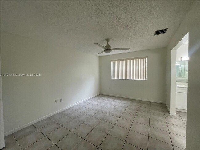 Building Photo - 12370 SW 52nd Pl