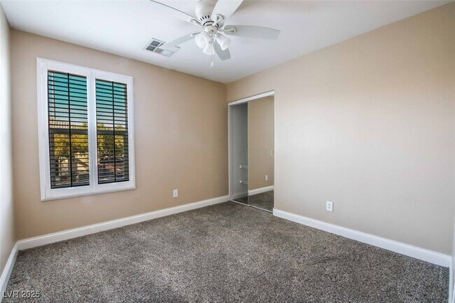 Building Photo - 9120 Ripple Ridge Ave