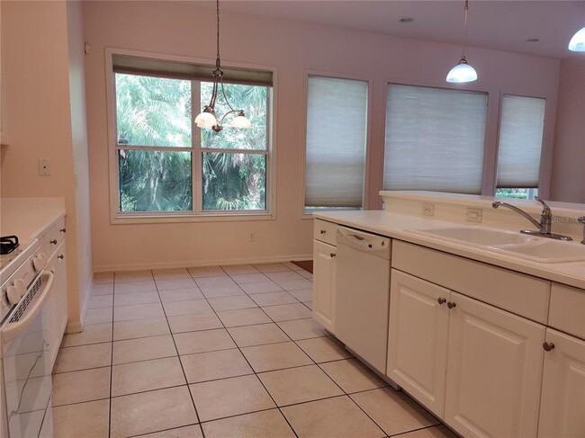 Building Photo - 7625 Charleston St