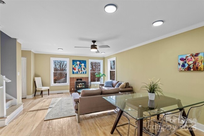 Building Photo - 5 Elmore St