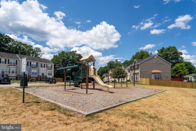 Building Photo - 15154 Brazil Cir