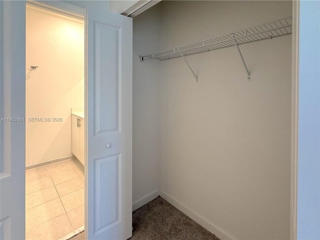 Building Photo - 1060 SE 26th Ter