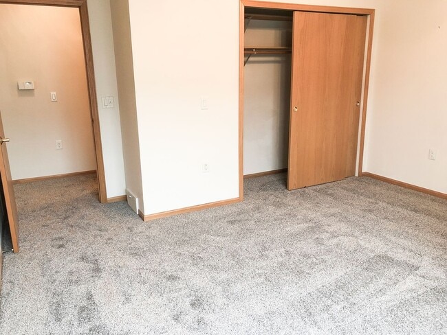 Building Photo - Verona Schools! Awesome 2BR/2BA townhouse-style condo for rent on West Side!