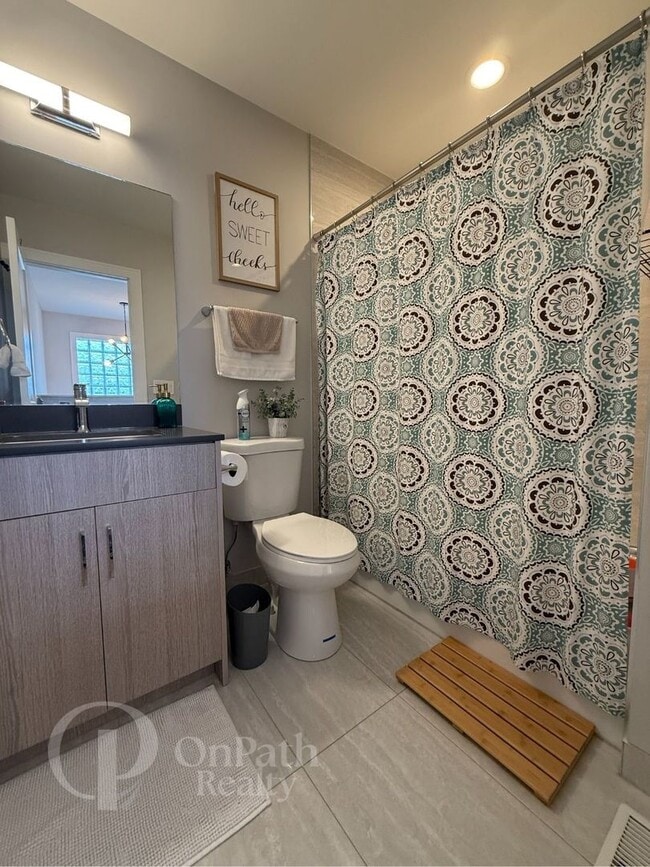 Building Photo - 6844 W 65th St