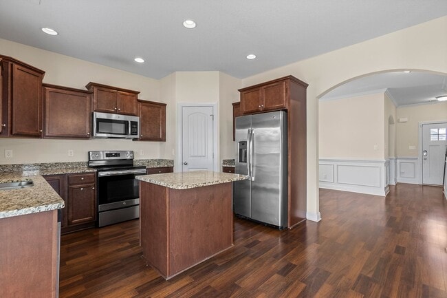 Building Photo - 304 Little Egret Ln