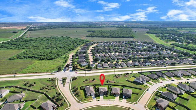 Building Photo - 2612 Bryan Park Ln
