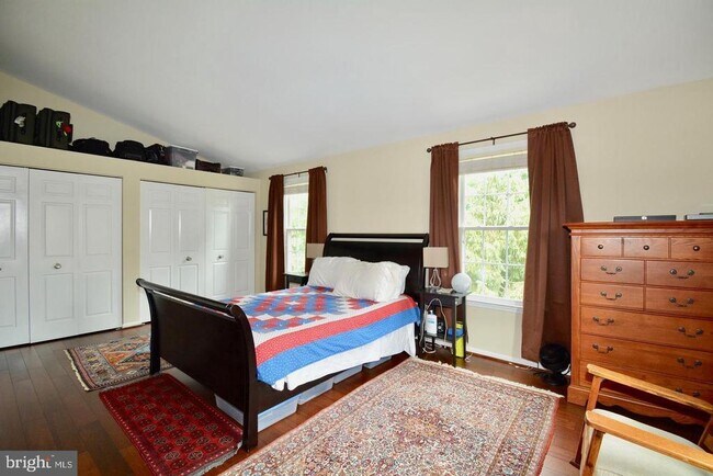 Building Photo - 6153 Summer Park Ln
