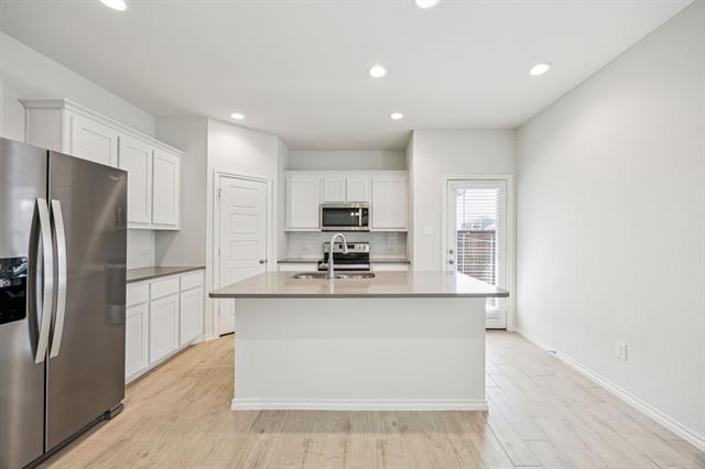 Building Photo - 1701 Teton River Dr