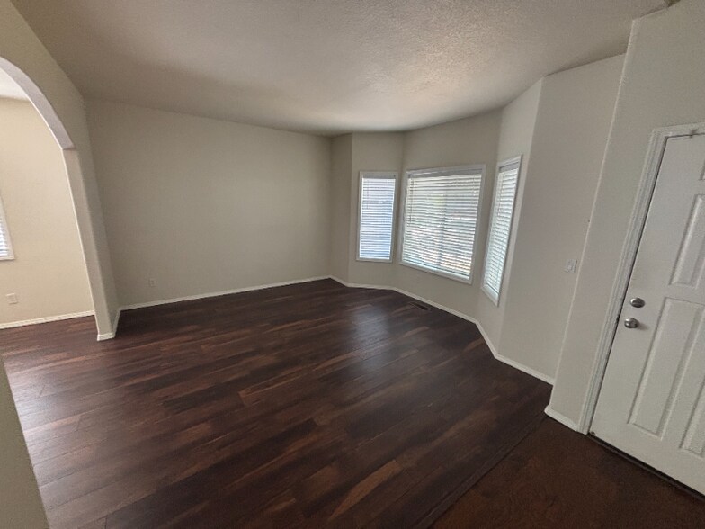 Building Photo - 5058 NW Crady Ln