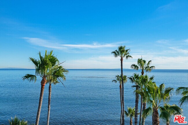 Building Photo - 26664 Seagull Way