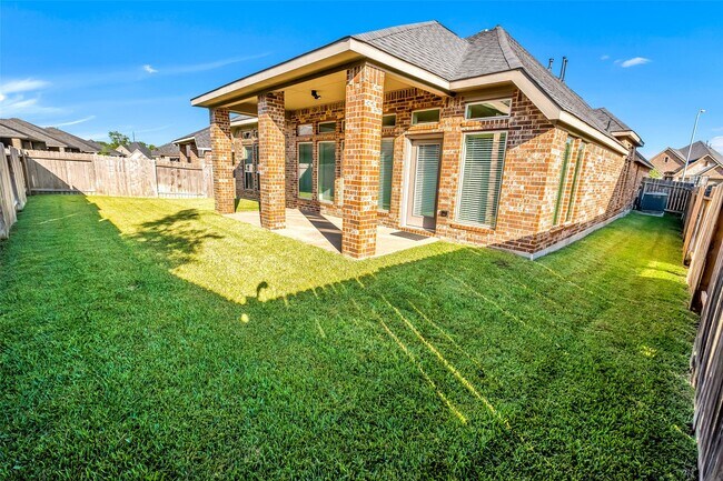 Building Photo - 2911 River Flower Ln