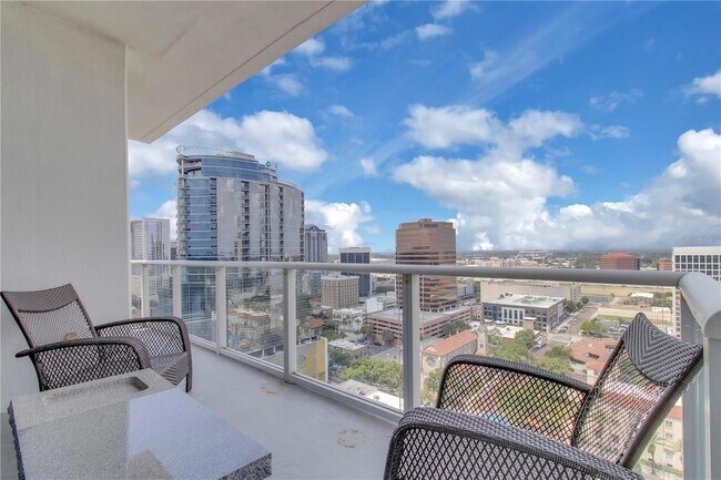 Building Photo - 150 E Robinson St