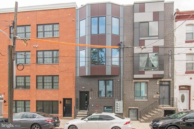 Building Photo - 1206 N 24th St
