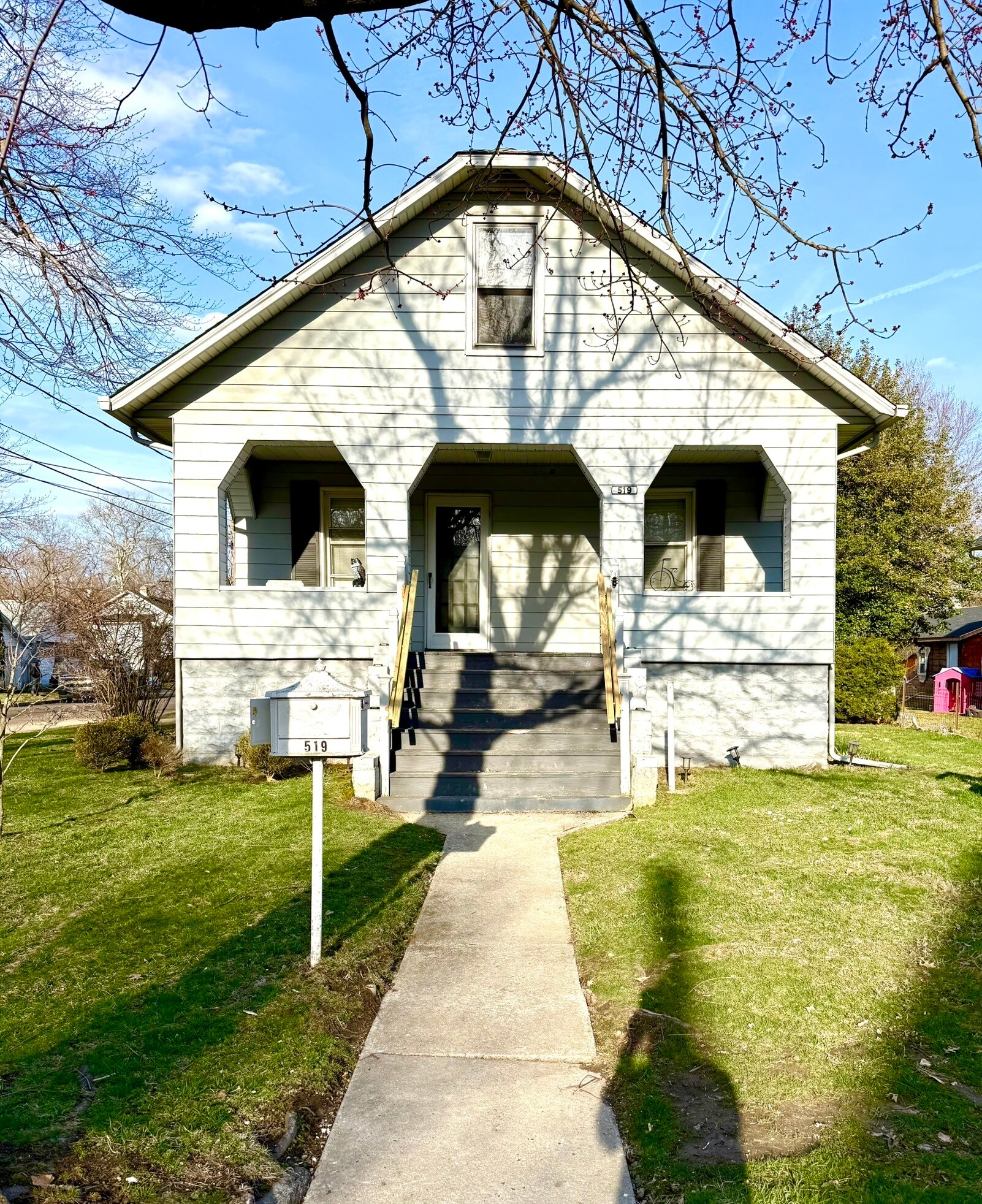 Building Photo - 519 N Lincoln Ave