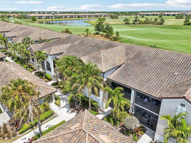 Building Photo - 5528 Palmer Cir