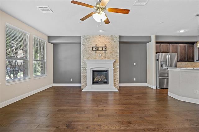 Building Photo - 4413 Riverview Dr