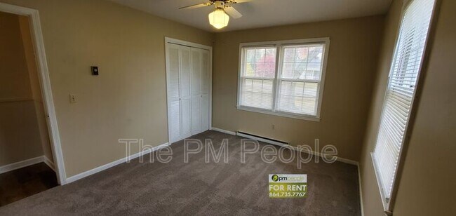 Building Photo - 117 Avalon Cir