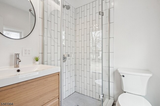 Building Photo - 21 Hillside Ave