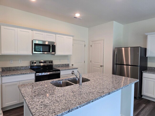 Building Photo - Brand new 3-bedroom / 2.5-Bath in the high...