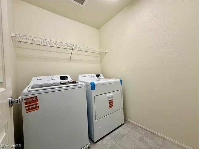 Building Photo - 7223 W Pazienza Ave