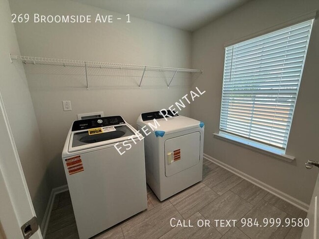 Building Photo - 269 Broomside Ave