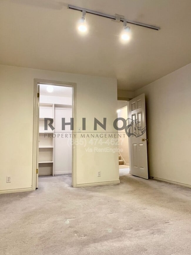 Building Photo - 10319 Ashley Park Dr