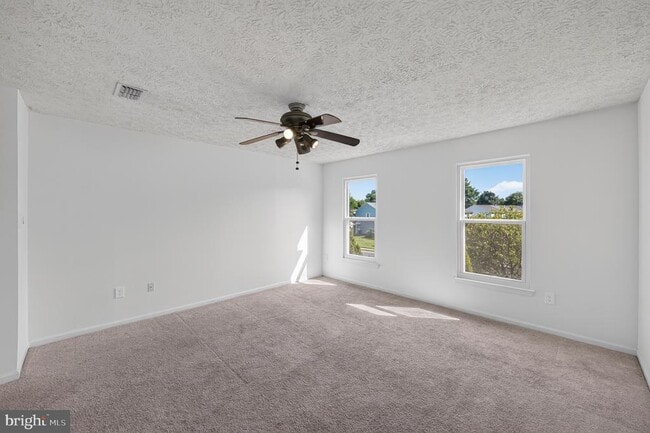 Building Photo - 2377 Tawny Dr