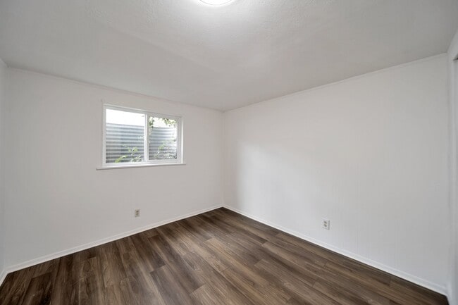 Building Photo - 4144 Bannock Dr