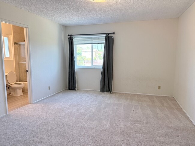 Building Photo - 1714 Del Mar Ave