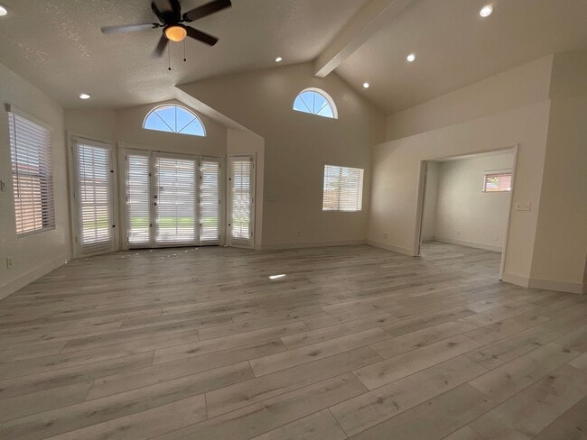 Building Photo - Single-family home 3 bedroom 2 bathroom located in the highly sought-after area of Chino Hills, CA.
