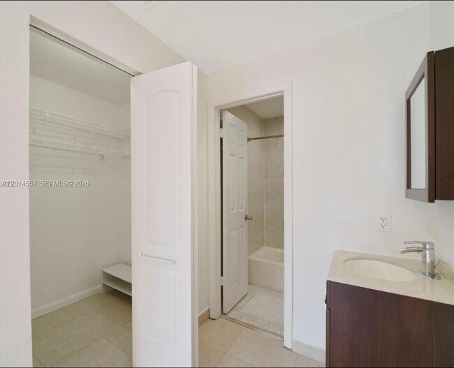 Building Photo - 15270 SW 45th Terrace