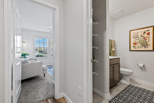 Building Photo - 601 Rawhide Way