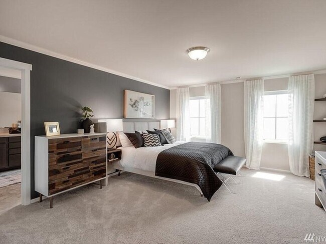 Building Photo - 18424 111th Ave E