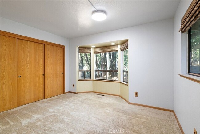 Building Photo - Magalia Home for rent, 2 bed 2 bath with bonus room Short term lease or month to month