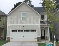 Building Photo - 18 E Newnan Rd