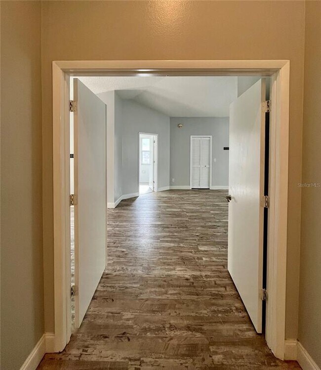 Building Photo - 9318 Heritage Oak Ct