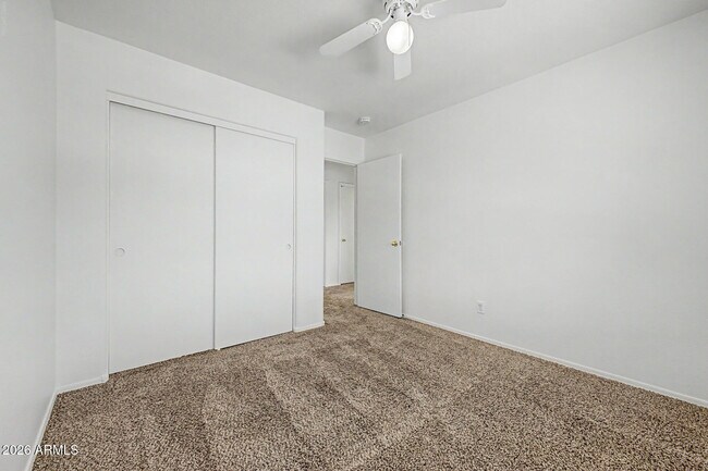 Building Photo - 15447 W Evans Dr