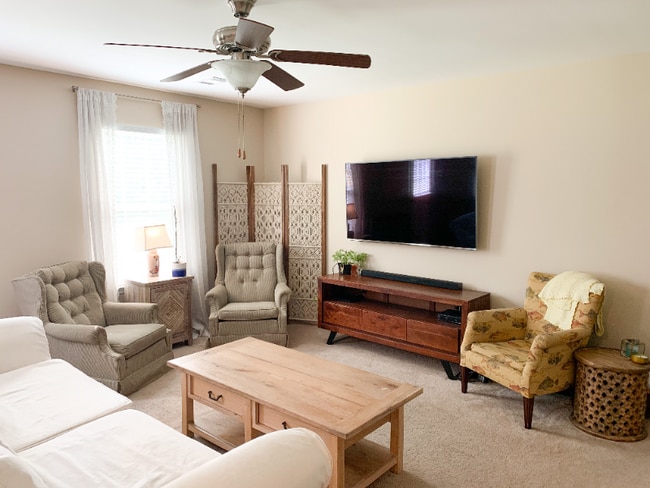 Building Photo - 110 Ristona Dr