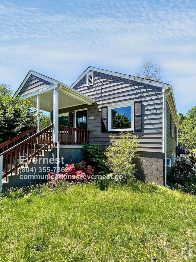 Building Photo - 1006 Turner Rd