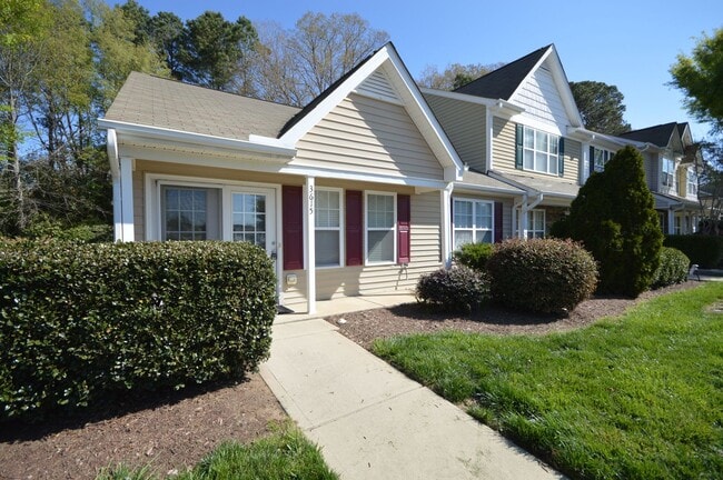 Building Photo - 3615 Bison Hill Ln