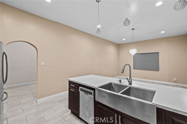 Building Photo - 10250 Western Ave