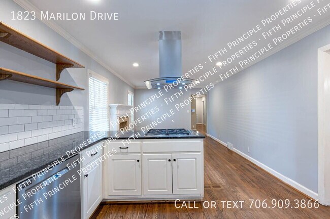 Building Photo - 1823 Marilon Dr